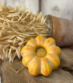 Pumpkin Taper Holder 5.25x4in
