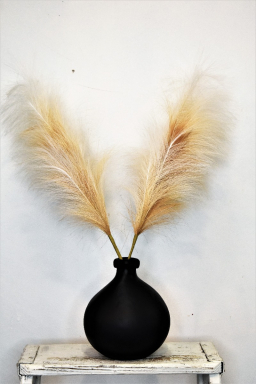 Black Glass Teardrop Vase 7x6in