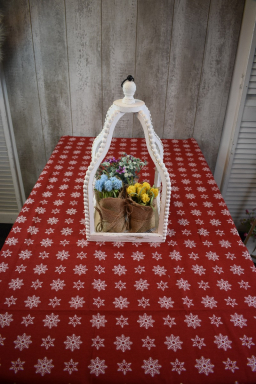 Snowflake Table Cloth 54x54in